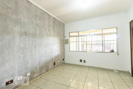 Sala de casa à venda com 5 quartos, 330m² em Jardim Casa Pintada, São Paulo