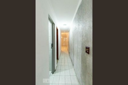 Corredor de casa à venda com 5 quartos, 330m² em Jardim Casa Pintada, São Paulo