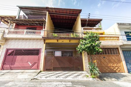 Casa à venda com 330m², 5 quartos e 2 vagasFachada