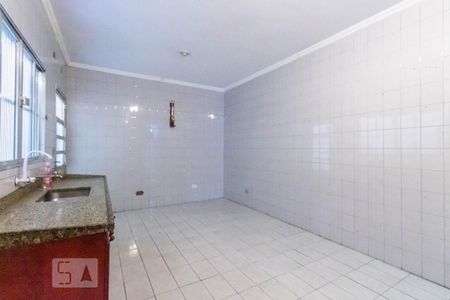 Casa à venda com 330m², 5 quartos e 2 vagasCozinha