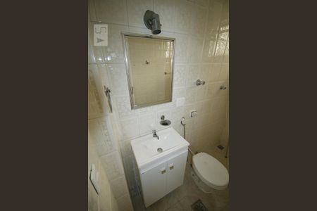 Apartamento para alugar com 85m², 2 quartos e 1 vagaBanheiro - Torneira