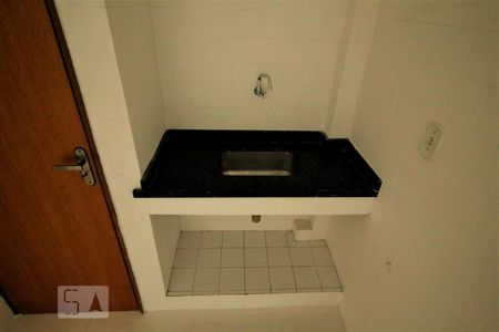Apartamento para alugar com 85m², 2 quartos e 1 vagaCozinha - Torneira