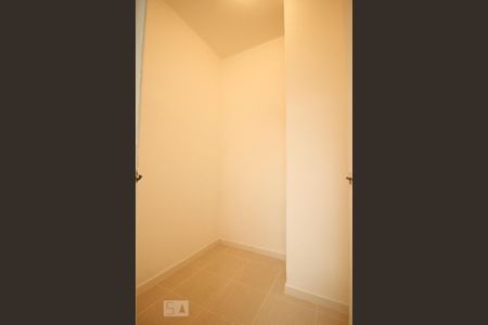 Apartamento para alugar com 85m², 2 quartos e 1 vagaQuarto de Serviço