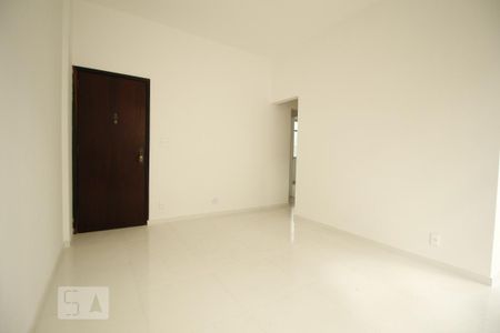Sala de apartamento para alugar com 2 quartos, 85m² em Méier, Rio de Janeiro