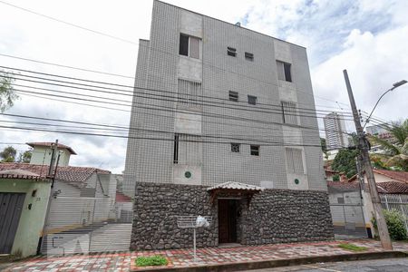 Apartamento para alugar com 70m², 2 quartos e 1 vaga Apartamento para alugar com 70m², 2 quartos e 1 vagaFachada do prédio