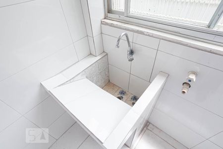 Apartamento para alugar com 70m², 2 quartos e 1 vaga Apartamento para alugar com 70m², 2 quartos e 1 vagaÁrea de serviço