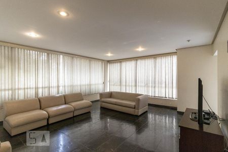 Área comum do prédio de apartamento para alugar com 2 quartos, 72m² em Moema, São Paulo