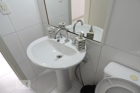 Apartamento para alugar com 130m², 3 quartos e 2 vagasBanheiro - Torneira