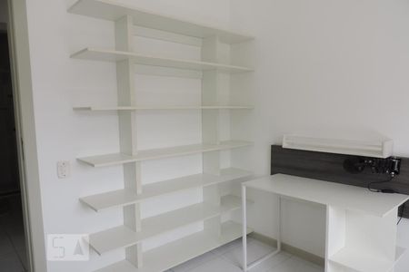 Apartamento para alugar com 130m², 3 quartos e 2 vagasQuarto 2 - Armarios