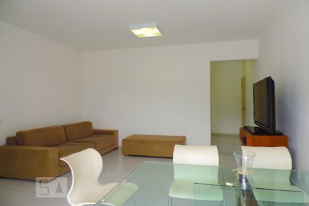 Sala de apartamento para alugar com 3 quartos, 130m² em Córrego Grande, Florianópolis