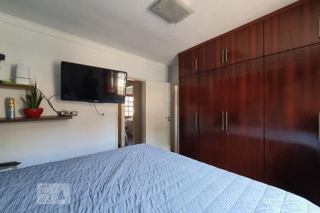 Suíte de casa à venda com 3 quartos, 160m² em Jardim da Glória, São Paulo