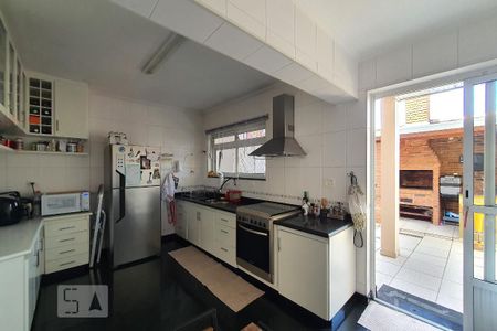 Casa à venda com 160m², 3 quartos e 2 vagasCozinha