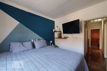 Suíte de casa à venda com 3 quartos, 160m² em Jardim da Glória, São Paulo