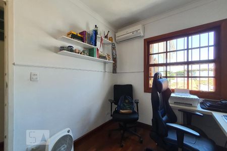 Casa à venda com 160m², 3 quartos e 2 vagasQuarto 2