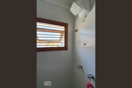 Casa à venda com 160m², 3 quartos e 2 vagasBanheiro da suíte