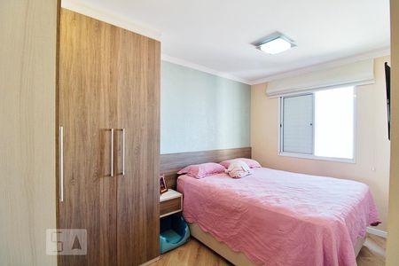 Suíte  de apartamento para alugar com 2 quartos, 56m² em Parque Reboucas, São Paulo