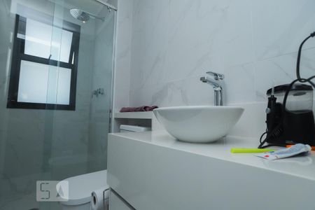 Apartamento à venda com 64m², 2 quartos e 1 vagaBanheiro Social