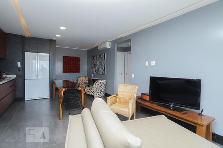 Cozinha e Área de Serviço de apartamento para alugar com 2 quartos, 64m² em Perdizes, São Paulo