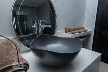 Apartamento à venda com 64m², 2 quartos e 1 vagaBanheiro da Suíte