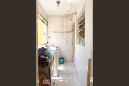 Apartamento à venda com 147m², 4 quartos e sem vagaLavanderia