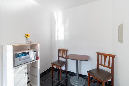Apartamento à venda com 36m², 2 quartos e 1 vaga Apartamento à venda com 36m², 2 quartos e 1 vagaSala