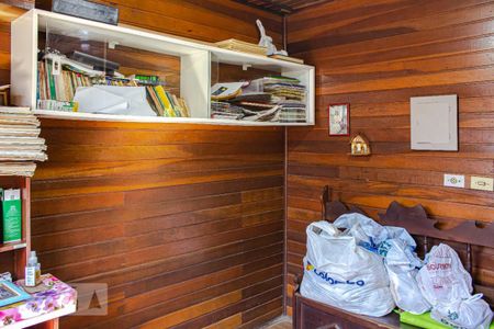 Casa à venda com 1000m², 3 quartos e 3 vagasQuarto 2