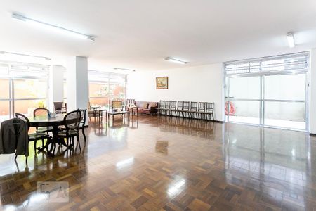 Apartamento à venda com 94m², 2 quartos e 1 vagaSalão de Festas