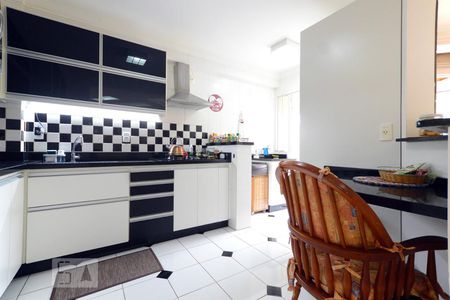 Apartamento para alugar com 65m², 1 quarto e 1 vagaCozinha