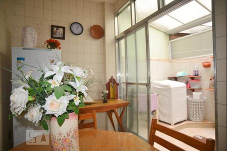 Apartamento à venda com 70m², 2 quartos e sem vagaCopa