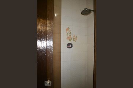 Apartamento à venda com 70m², 2 quartos e sem vagaBanheiro