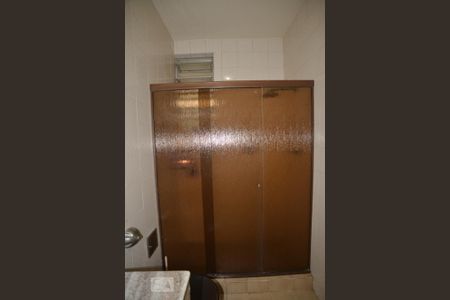 Apartamento à venda com 70m², 2 quartos e sem vagaBanheiro