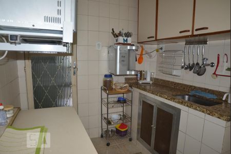Apartamento à venda com 70m², 2 quartos e sem vagaCozinha