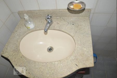 Apartamento à venda com 70m², 2 quartos e sem vagaBanheiro do Quarto 2