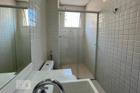 Apartamento para alugar com 151m², 3 quartos e 3 vagas Apartamento para alugar com 151m², 3 quartos e 3 vagasBanheiro da Suíte 2