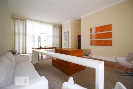 Apartamento para alugar com 151m², 3 quartos e 3 vagas Apartamento para alugar com 151m², 3 quartos e 3 vagasÁrea comum - Salão de festas
