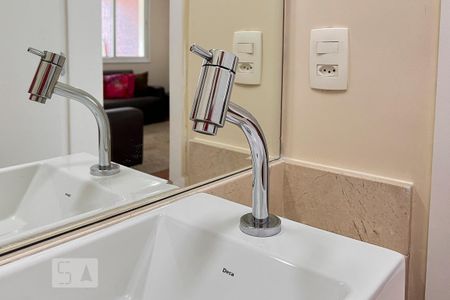 Apartamento para alugar com 151m², 3 quartos e 3 vagas Apartamento para alugar com 151m², 3 quartos e 3 vagasLavabo