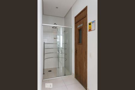 Apartamento para alugar com 151m², 3 quartos e 3 vagas Apartamento para alugar com 151m², 3 quartos e 3 vagasÁrea comum - Sauna
