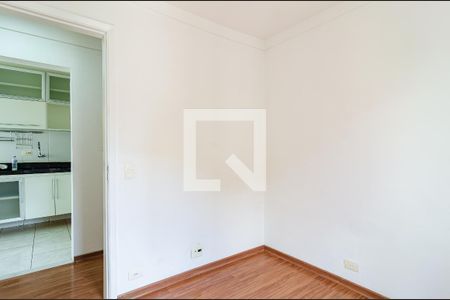 Apartamento à venda com 76m², 2 quartos e 1 vagaQuarto 2