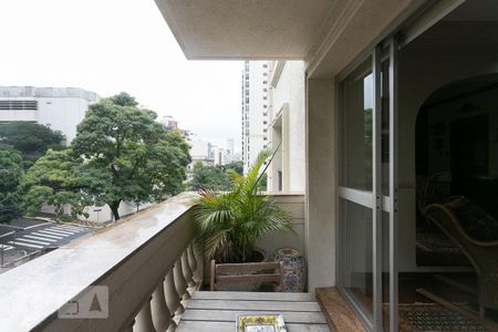Varanda de apartamento à venda com 4 quartos, 200m² em Cerqueira César, São Paulo