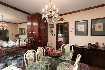 Sala de Jantar de apartamento à venda com 4 quartos, 200m² em Cerqueira César, São Paulo