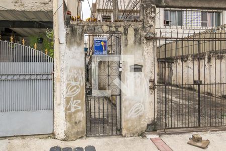 Apartamento à venda com 150m², 2 quartos e sem vagaFachada