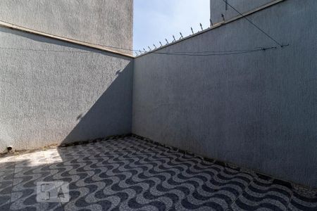 Casa à venda com 205m², 4 quartos e 2 vagas Casa à venda com 205m², 4 quartos e 2 vagasQuintal