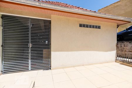 Casa à venda com 289m², 3 quartos e 3 vagas Casa à venda com 289m², 3 quartos e 3 vagasÁrea Entrada