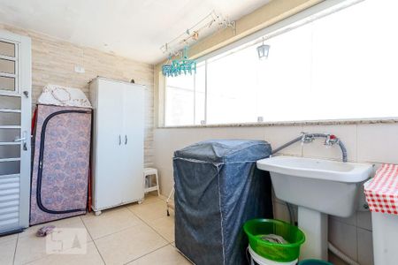 Casa à venda com 289m², 3 quartos e 3 vagas Casa à venda com 289m², 3 quartos e 3 vagasÁrea de Serviço