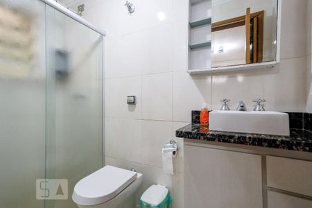 Casa à venda com 289m², 3 quartos e 3 vagas Casa à venda com 289m², 3 quartos e 3 vagasBanheiro 2