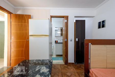 Casa à venda com 289m², 3 quartos e 3 vagas Casa à venda com 289m², 3 quartos e 3 vagasQuarto e Cozinha