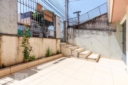 Casa à venda com 289m², 3 quartos e 3 vagas Casa à venda com 289m², 3 quartos e 3 vagasÁrea Entrada