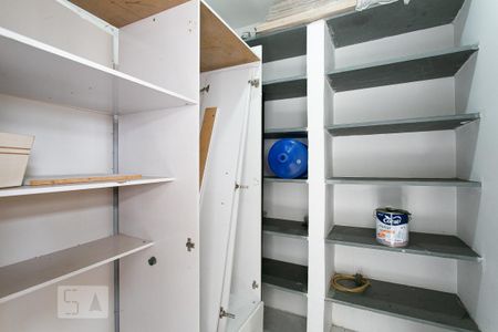 Apartamento à venda com 70m², 2 quartos e 1 vaga Apartamento à venda com 70m², 2 quartos e 1 vagaQuarto de Serviço