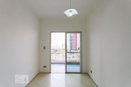 Apartamento à venda com 70m², 2 quartos e 1 vaga Apartamento à venda com 70m², 2 quartos e 1 vagaSala