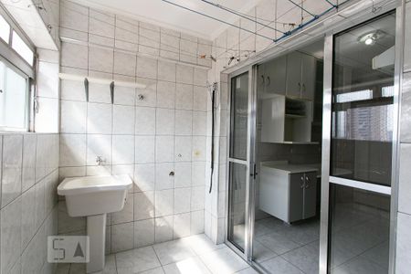 Apartamento à venda com 70m², 2 quartos e 1 vaga Apartamento à venda com 70m², 2 quartos e 1 vagaÁrea de Serviço